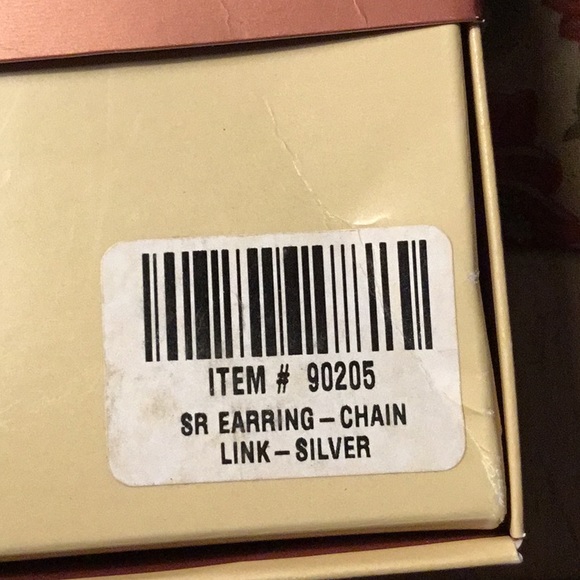 Longaberger So Rachel Silver Chain slink Earrings New in Box - Picture 3 of 3
